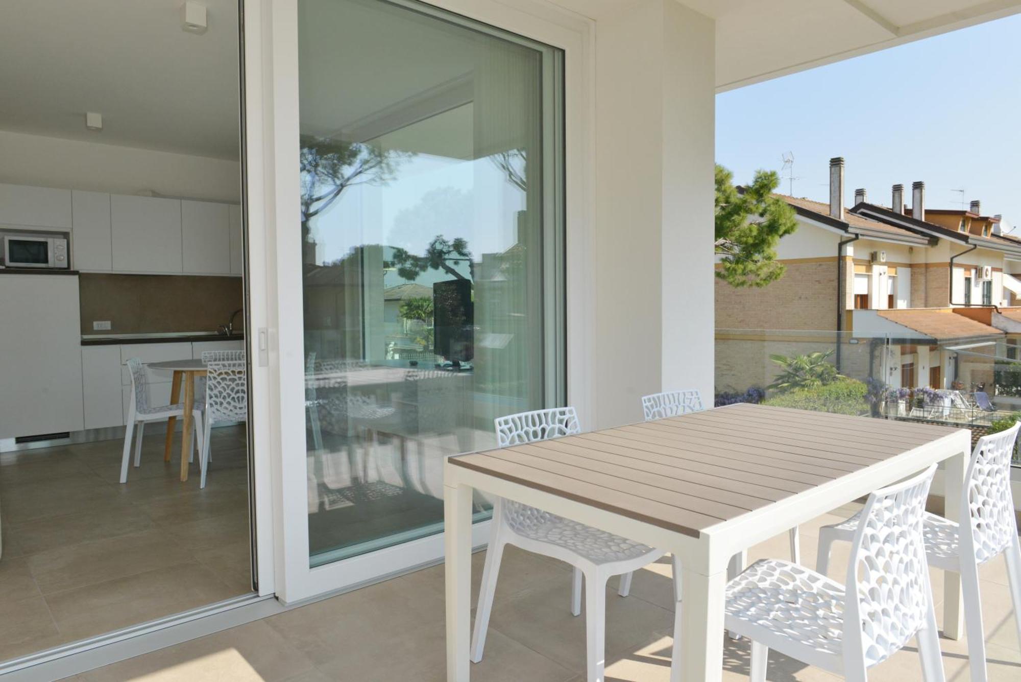 Moderno 3 Con Piscina Piazza Aurora Apartment